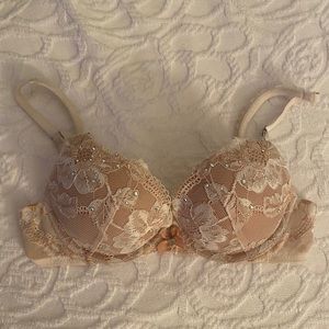 Lace & Rhinestone Body by Victoria Push-Up Bra